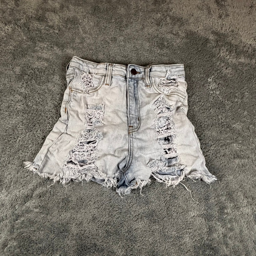 Fashion Nova Light Wash Distressed High Waisted Denim Shorts Raw Hem Womens 24